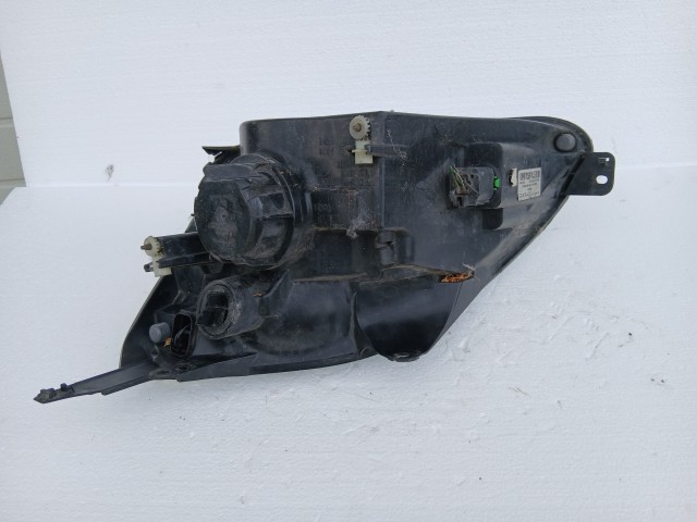 19271 Ford Fiesta v 2004-2008 Jobb első Lámpa Fényszóró