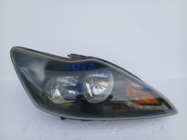 19268 Ford Focus II. 2004-2011 Jobb első Lámpa Fényszóró