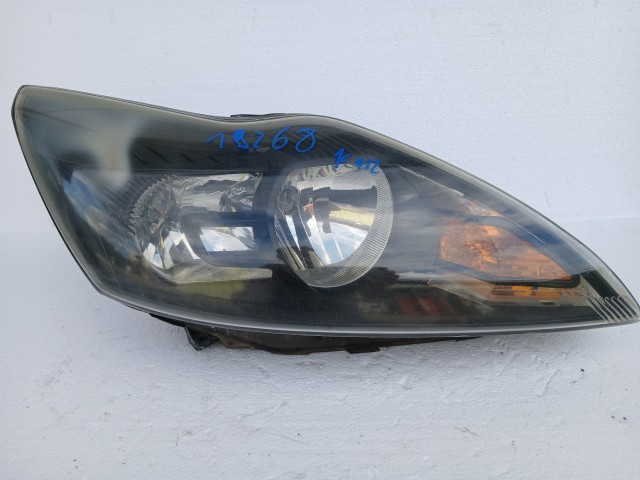 19268 Ford Focus II. 2004-2011 Jobb első Lámpa Fényszóró
