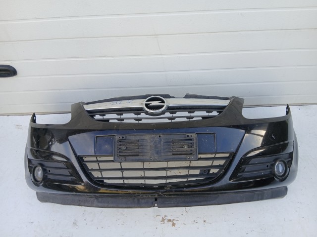 19292 Opel Corsa D 2006-2010 első Lökhárító  Fekete Z20r