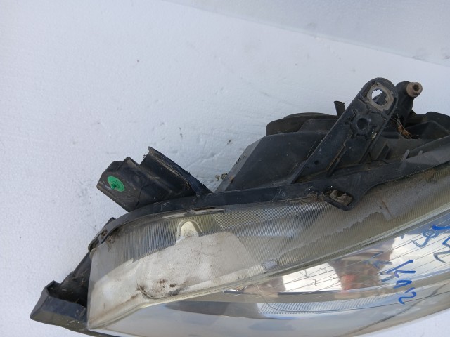 19258 Renault Clio III. 2007-2014 Bal első Lámpa Fényszóró