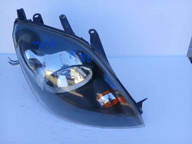 19234 Ford Fiesta v 2004-2008 Jobb első Lámpa Fényszóró