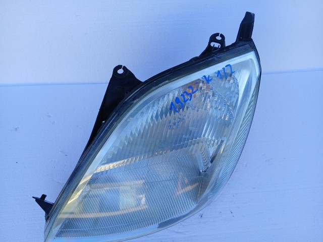 19232 Ford Fiesta v 2004-2008 Bal első Lámpa Fényszóró