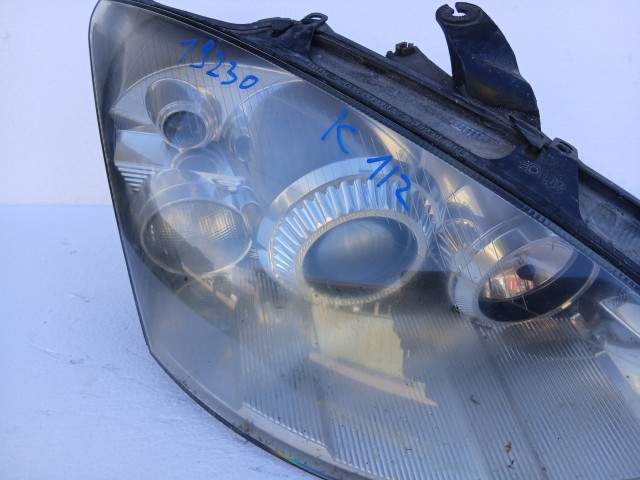 19230 Ford Focus Mk1 1998-2004 Jobb első Lámpa Fényszóró Xenon