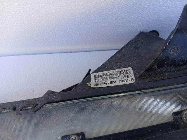 19226 Ford Focus Mk1 1998-2004 Bal első Lámpa Fényszóró