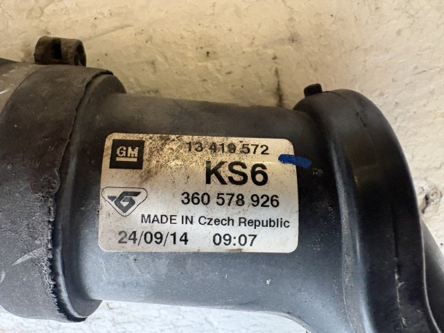 Opel Astra J 2009-2015 Levegőcső  Turbócső 1.4 Turbó