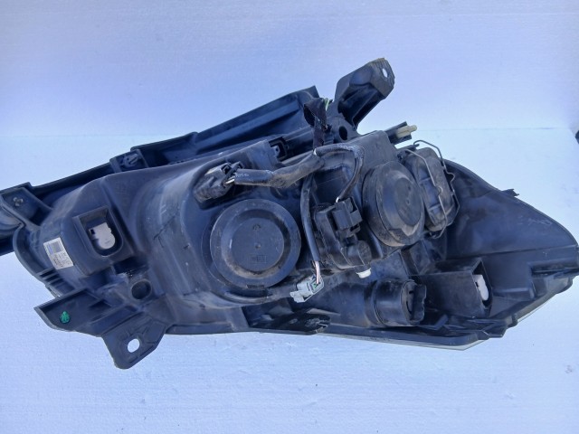 19341 Renault Clio III. 2007-2014 Bal első Lámpa Fényszóró