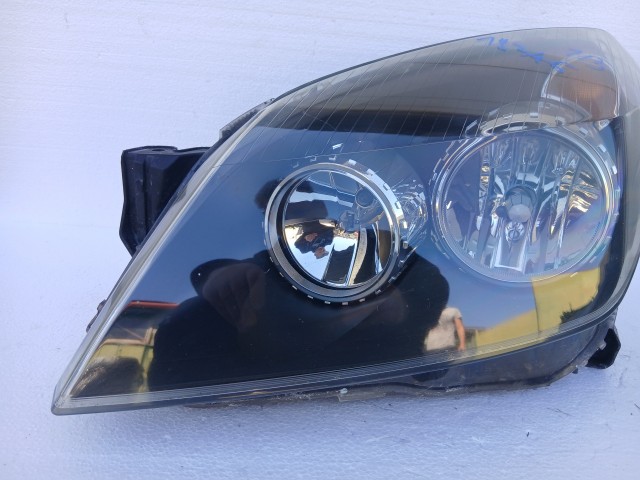 19345 Opel Astra H 2004-2010 Bal első Lámpa Fényszóró