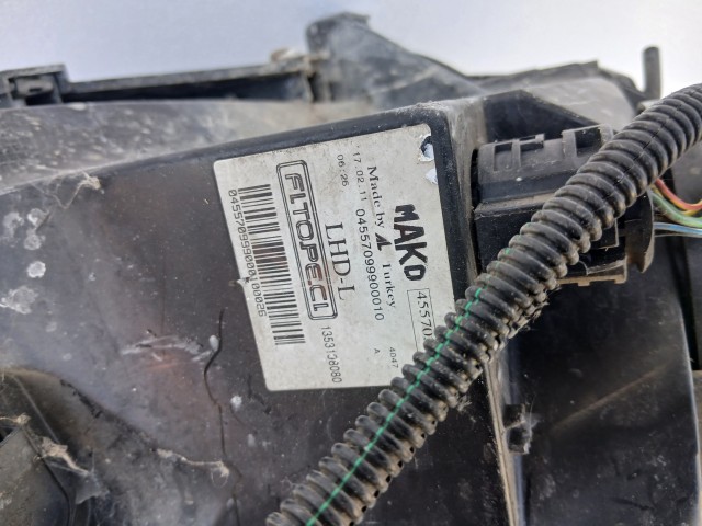 19366 Fiat Fiorino , Qubo 2007-2016 Bal első Lámpa Fényszóró