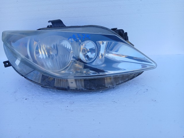 19375 Seat Ibiza 6J 2009-2015 Jobb első Lámpa Fényszóró