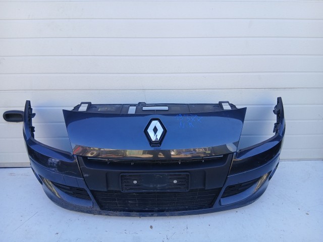 19377 Renault  Scénic III 2009-2015 első  Lökhárító Grafit