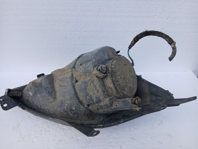 19418 Ford Fiesta v 2004-2008 Bal első Lámpa Fényszóró