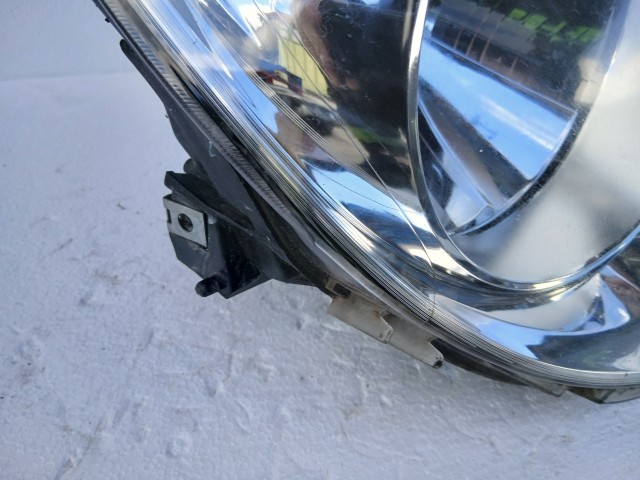 19425 Opel Agila B 2007-2014 Jobb első Lámpa Fényszóró