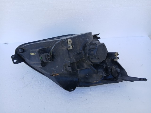 19439 Ford Fiesta v 2004-2008 Bal első Lámpa Fényszóró