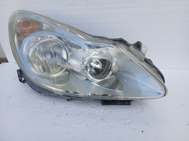 19452 Opel Corsa D 2006-2014 Jobb első Lámpa Fényszóró