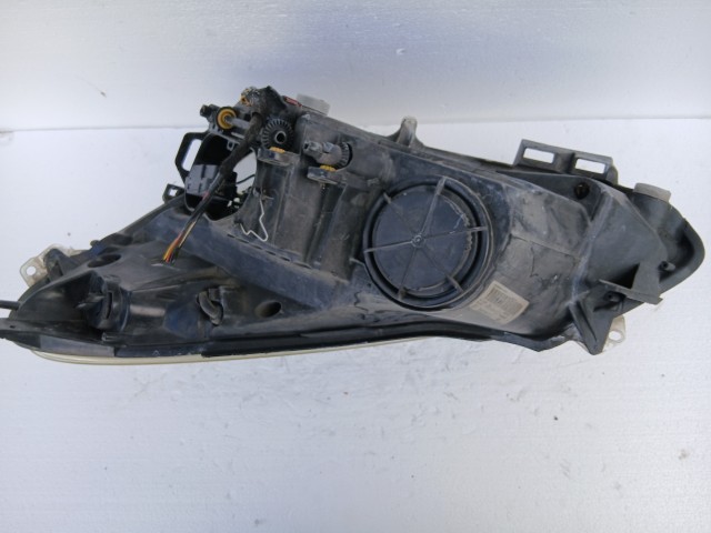 19454 Opel Corsa D 2006-2014 Jobb első Lámpa Fényszóró