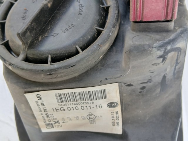 19458 Opel Astra J 2009-2015 Jobb első Lámpa Fényszóró Ledes