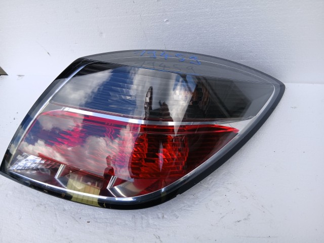 19459 Opel Astra H 2004-2010  Jobb hátsó Lámpa Gtc
