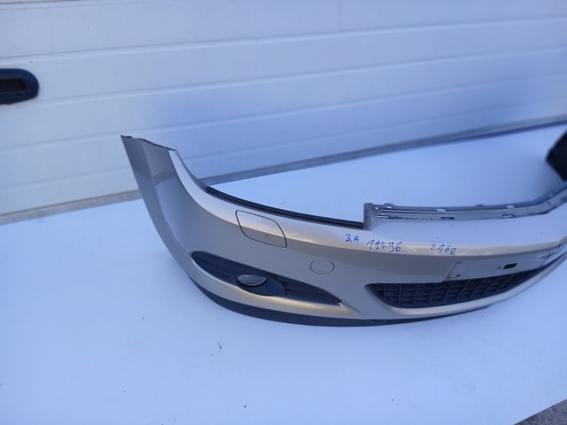 19496 Opel Astra H 2004-2010 GTC Cabrio első Lökhárító Panacotta Z167