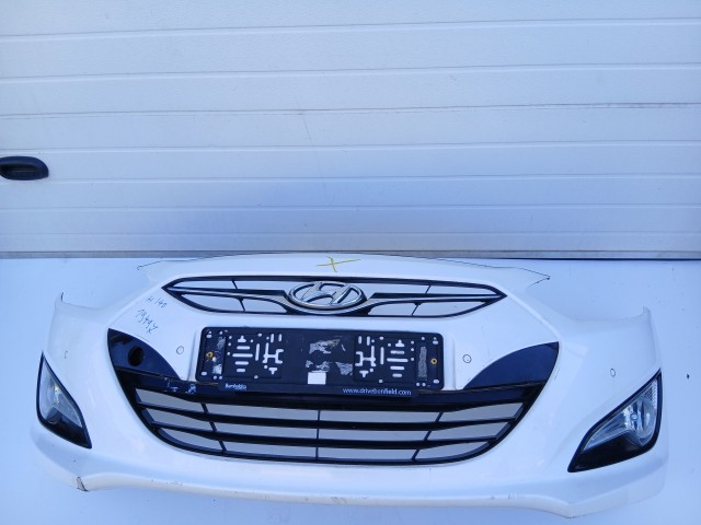 19497 Hyundai I40 2011-2019 első Lökhárító Fehér radaros