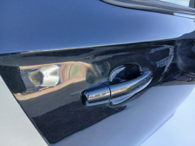 19557 Opel Corsa E 2014-2019 Jobb hátsó Ajtó Fekete Y22c 5 ajtós