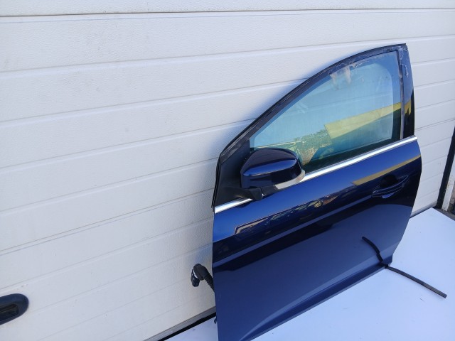 19579 Ford Focus Mk3 2011-2018 Bal első Ajtó Kék