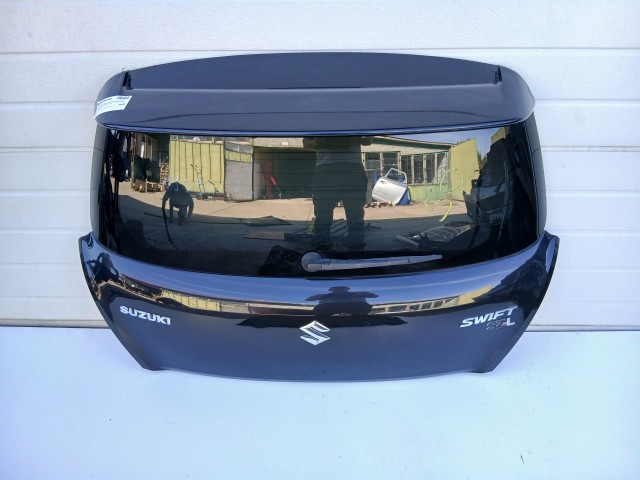 19594 Suzuki Swift 2017- 2017 Csomagtérajtó Használt  Fekete