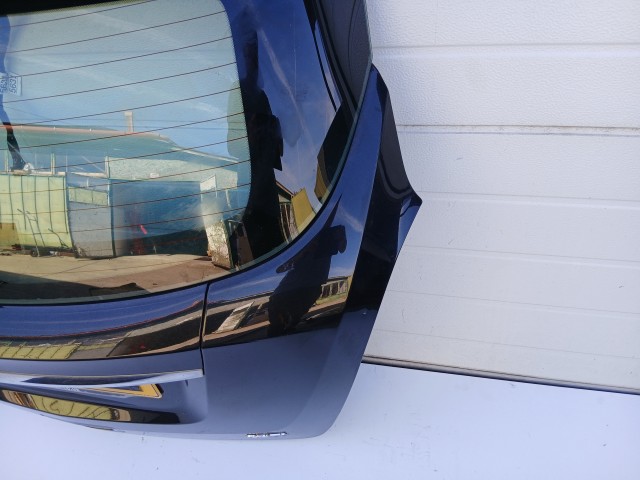 19593 Opel Mokka 2012-2019 Csomagtérajtó Használt Z22c Fekete