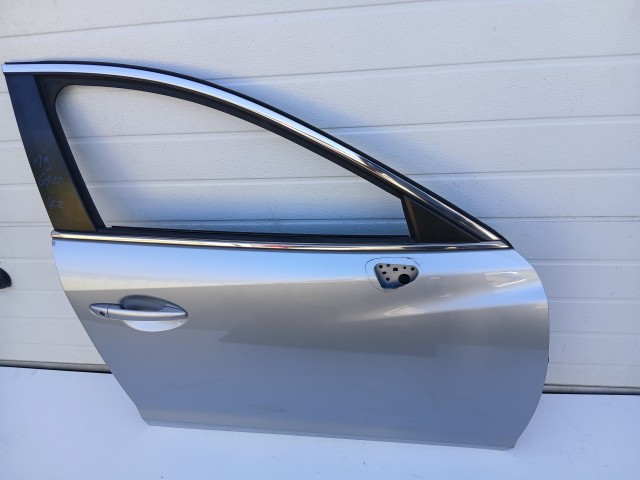 19610 Mazda 6 (3rd gen) GJ 2012-2024  Jobb első Ajtó Ezüst