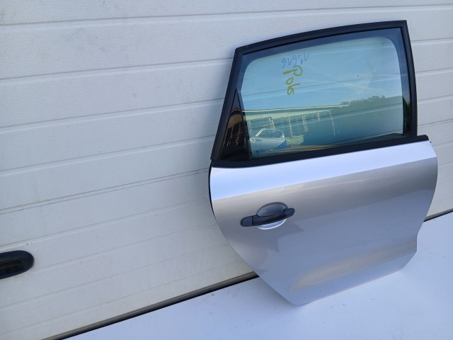 19616 Volkswagen Polo V 6r 2009-2017 Jobb hátsó Ajtó Ezüst La7w