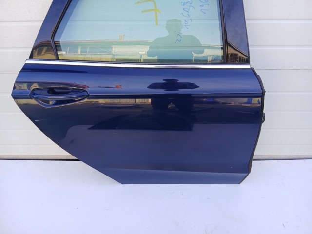 19652 Ford Mondeo Mk5 2014- Jobb hátsó Ajtó Kék 5 ajtós