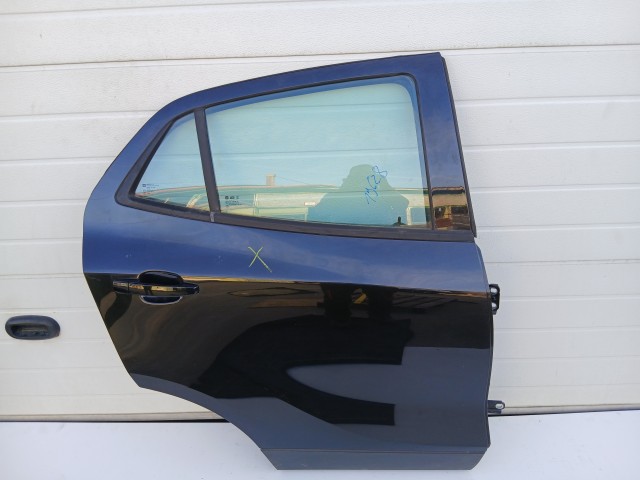 19628 Opel Mokka 2012-2019 Jobb hátsó Ajtó Fekete Z22c
