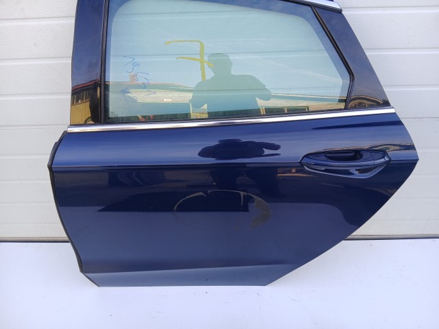 19631 Ford Mondeo Mk5 2014- Bal hátsó Ajtó Kék