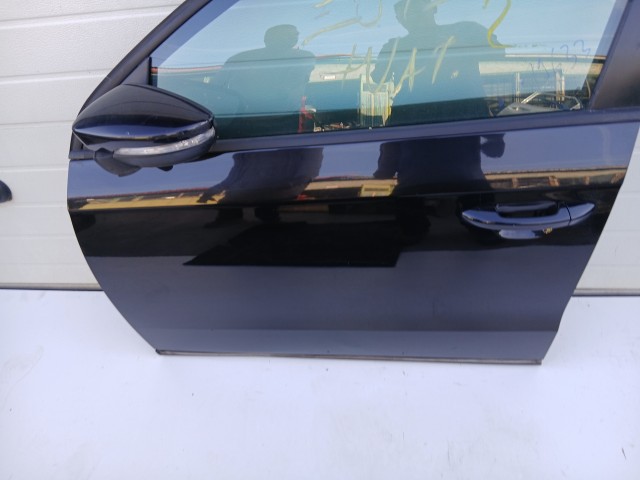 19633 Volkswagen Passat B7 2010-2014 Bal első Ajtó Fekete Lc9x