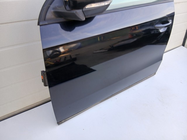 19633 Volkswagen Passat B7 2010-2014 Bal első Ajtó Fekete Lc9x