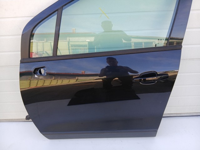19649 Opel Mokka 2012-2019 Bal első Ajtó Fekete Z22c