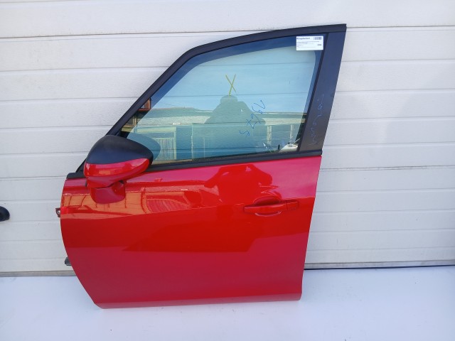 Opel Zafira C 2011-2017 bal első Ajtó piros z50b