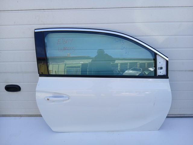 19643 Opel Astra J 2009-2015 GTC Jobb első Ajtó Fehér Y40r 