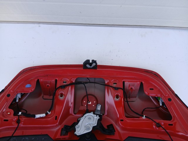 19679 Opel Corsa E 2014- 2014-2019 Csomagtérajtó Használt Z50b Piros 5 ajtós