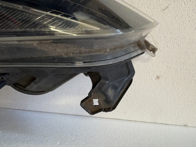 19705 Opel Astra J 2009-2015 Bal első Lámpa Fényszóró Angol