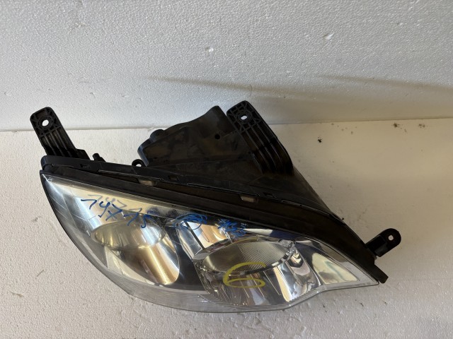 19715 Opel Antara 2006-2015 Jobb első Lámpa Fényszóró Használt Xenon Angol