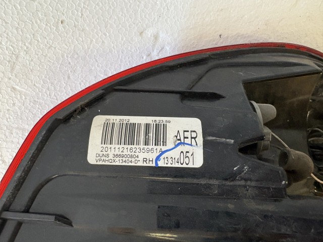 19723 Opel Astra J 2009-2015 kombi Jobb hátsó Lámpa