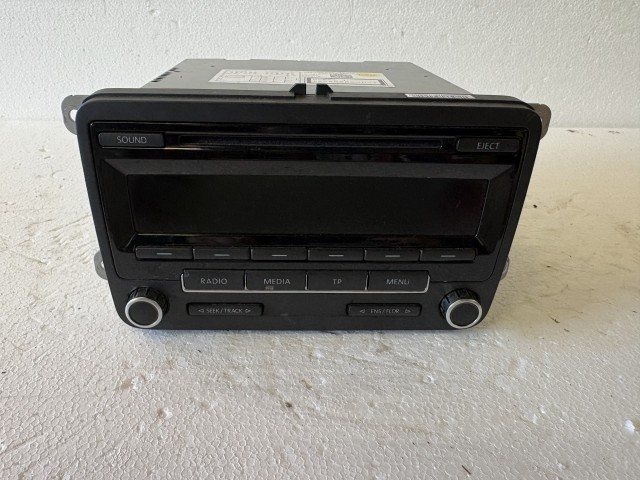 Volkswagen Passat B7 2010-2014 Rádió Használt Cd-s   