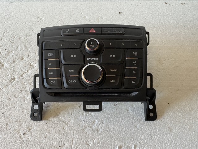 Opel Zafira C 2011-2017 Közép konzol Használt