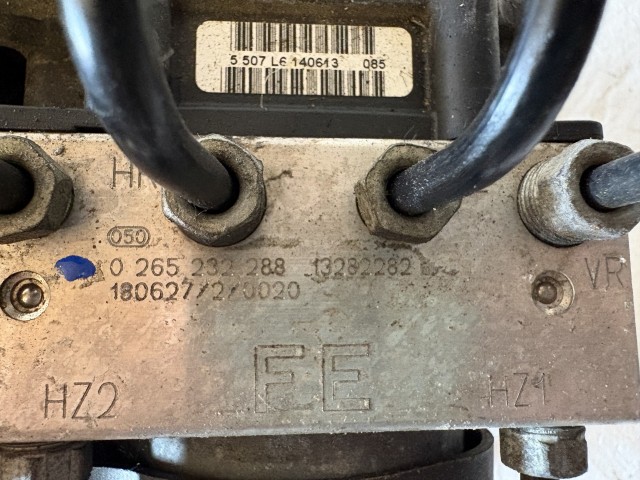 Opel Corsa D 2006-2014 Abs kocka Használt   