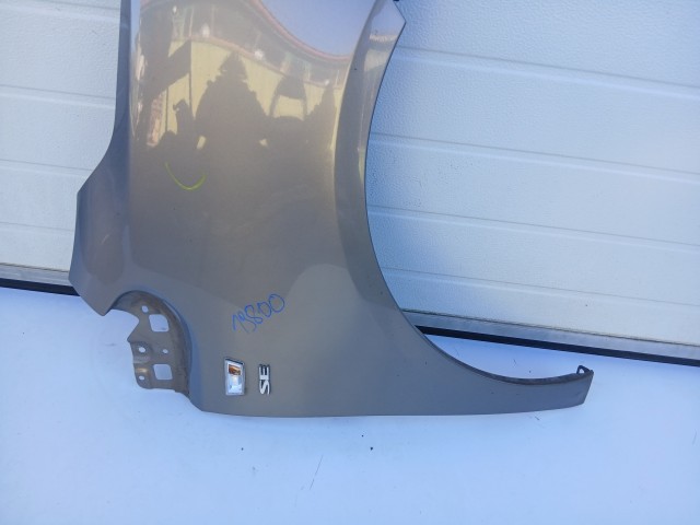 19800 Opel Meriva B 2010-2017 Jobb első Sárvédő Barna Z40W