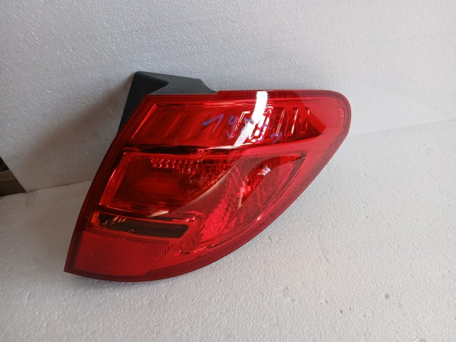 19851 Opel Meriva B 2010-2017  Jobb hátsó Lámpa