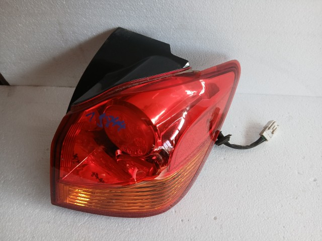 19844 Mitsubishi ASX  Jobb hátsó Lámpa