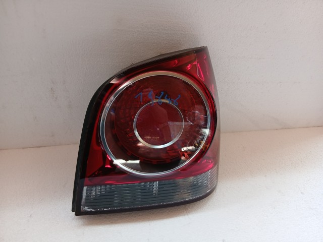 19848 Volkswagen Polo IV 2002-2009  Jobb hátsó Lámpa