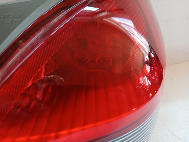 19855 Toyota Yaris II. 2005-2011(xp90) 2005-2011 Jobb hátsó Lámpa